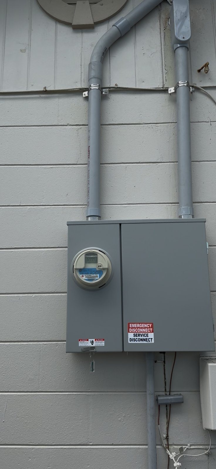 New 200-amp meter main combo with emergency disconnect — Flagler Beach