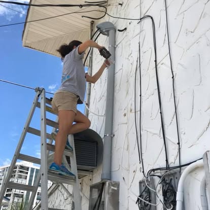 Panel & service upgrade — Beverly Beach